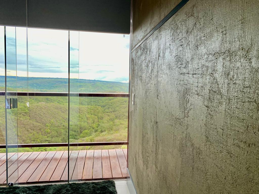 dentro vista do quarto e revestimento.jpeg